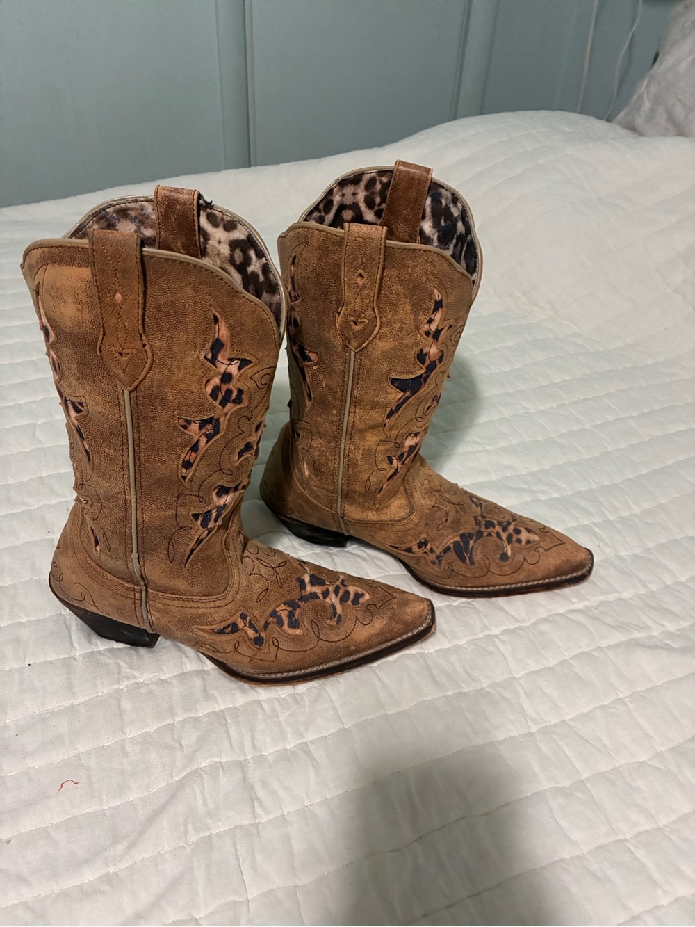 Laredo Women's Brown Suede Western cowboy Boots with Leopard Accents Size 10M